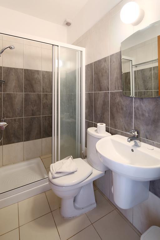 Apartament Adamou Gardens Pafos Zewnętrze zdjęcie